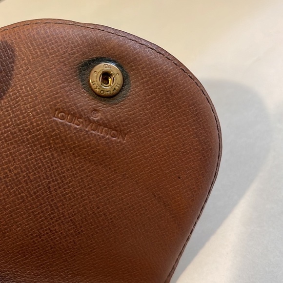 Authentic Vintage Louis Vuitton coin purse - Picture 4 of 17
